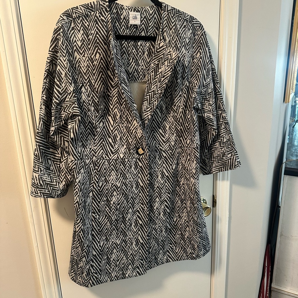 CAbi Gray Silver jacket Relaxed 3/4 Sleeve